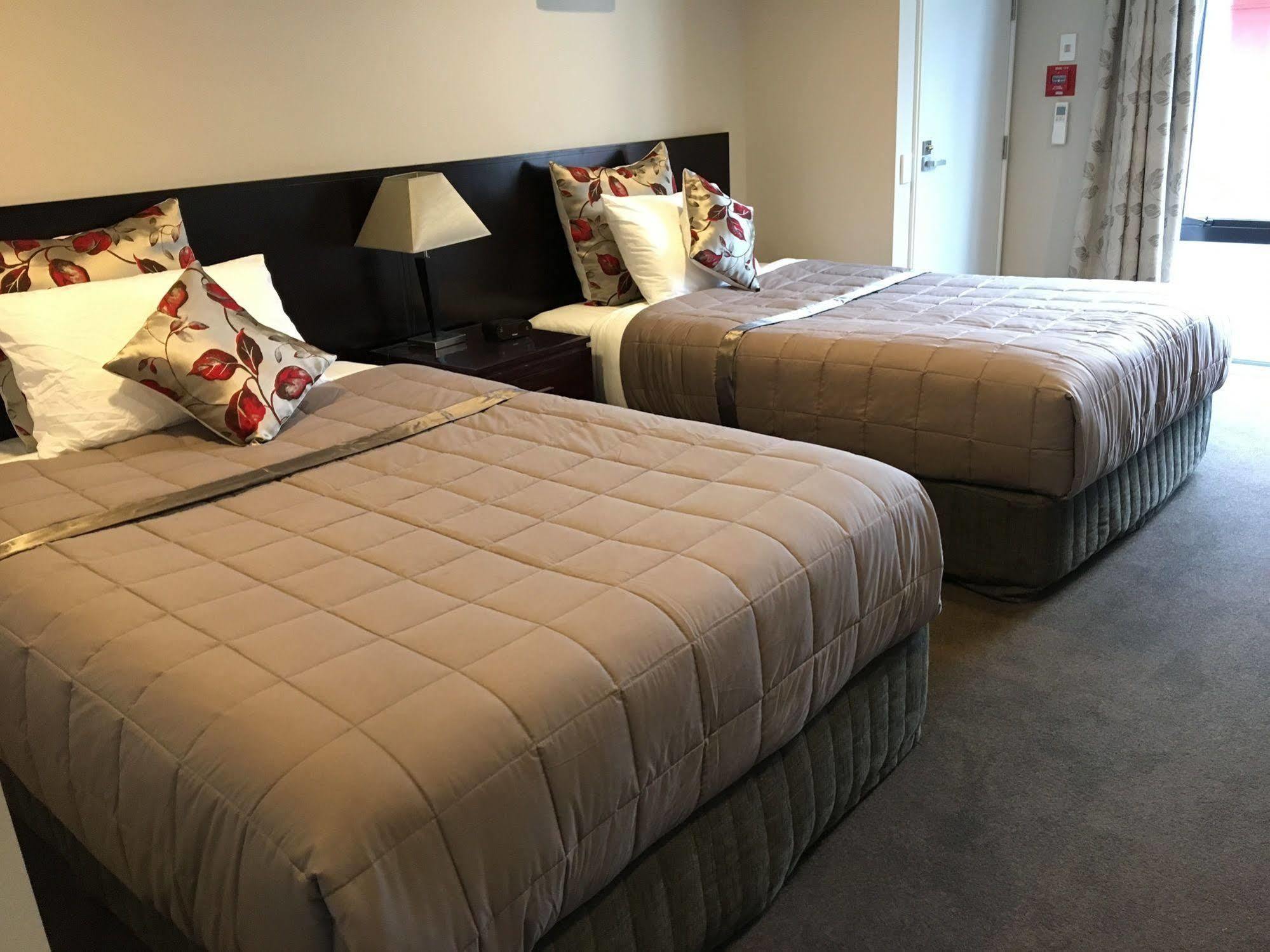 Achilles Motel Christchurch Bagian luar foto