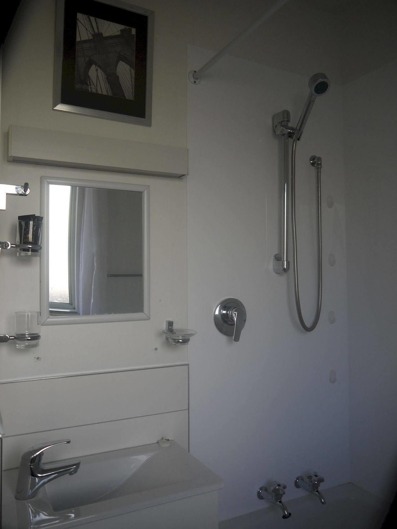 Achilles Motel Christchurch Bagian luar foto