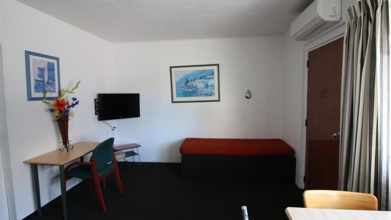 Achilles Motel Christchurch Bagian luar foto